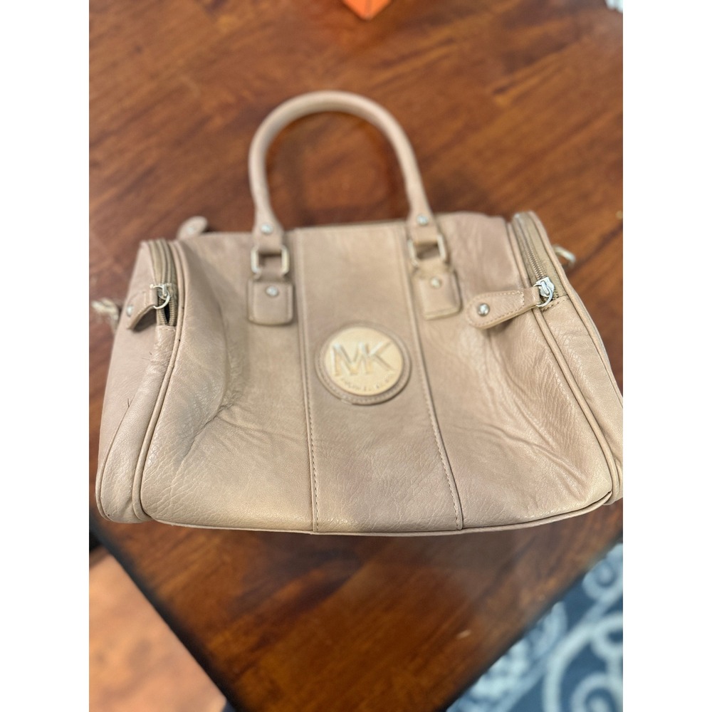 Michael Kors Satchel Womens Medium Tan Good Pebbled Leather Gold Logo Handbag